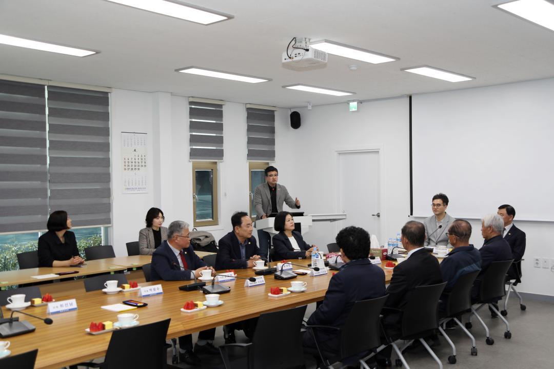 '대한노인회 양양군지회 안산고든병원 MOU체결' 게시글의 사진(3) '2026-04-11 대한노인회 양양군지회 안산고든병원 MOU체결(1층 회의실) (3).jpg'