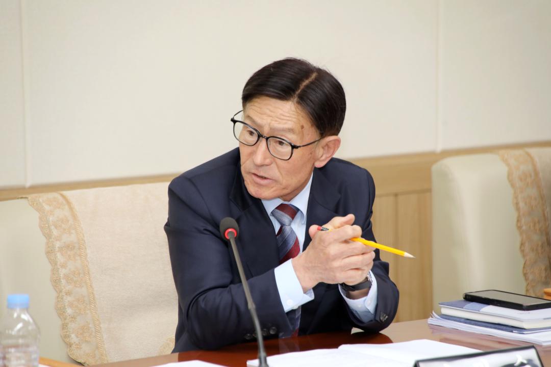 '제297회 임시회 제1차 조례심사특별위원회' 게시글의 사진(3) '2026-04-14 제297회 임시회 제1차 조례심사특별위원회(소회의실) (3).jpg'