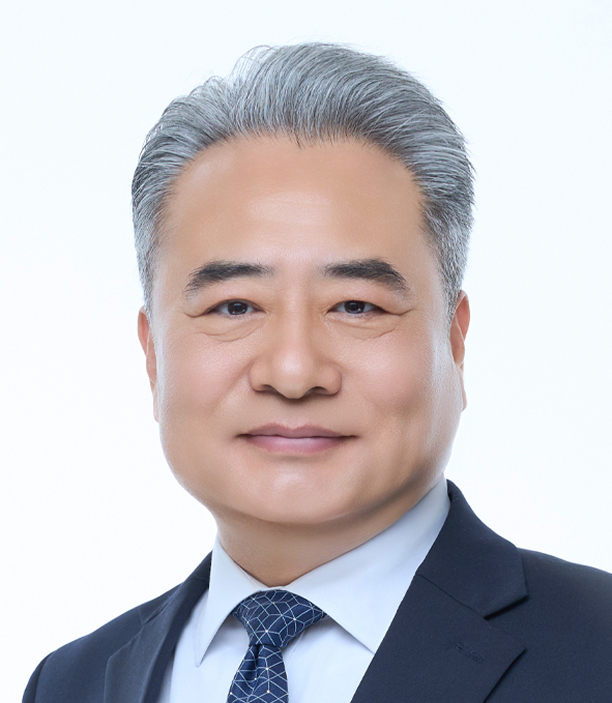 양양군의회 최근배 의원 사진